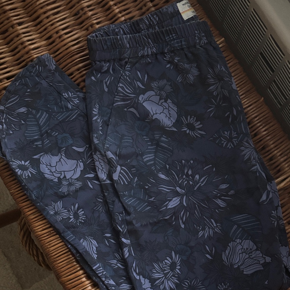 Floral Patterned Pants